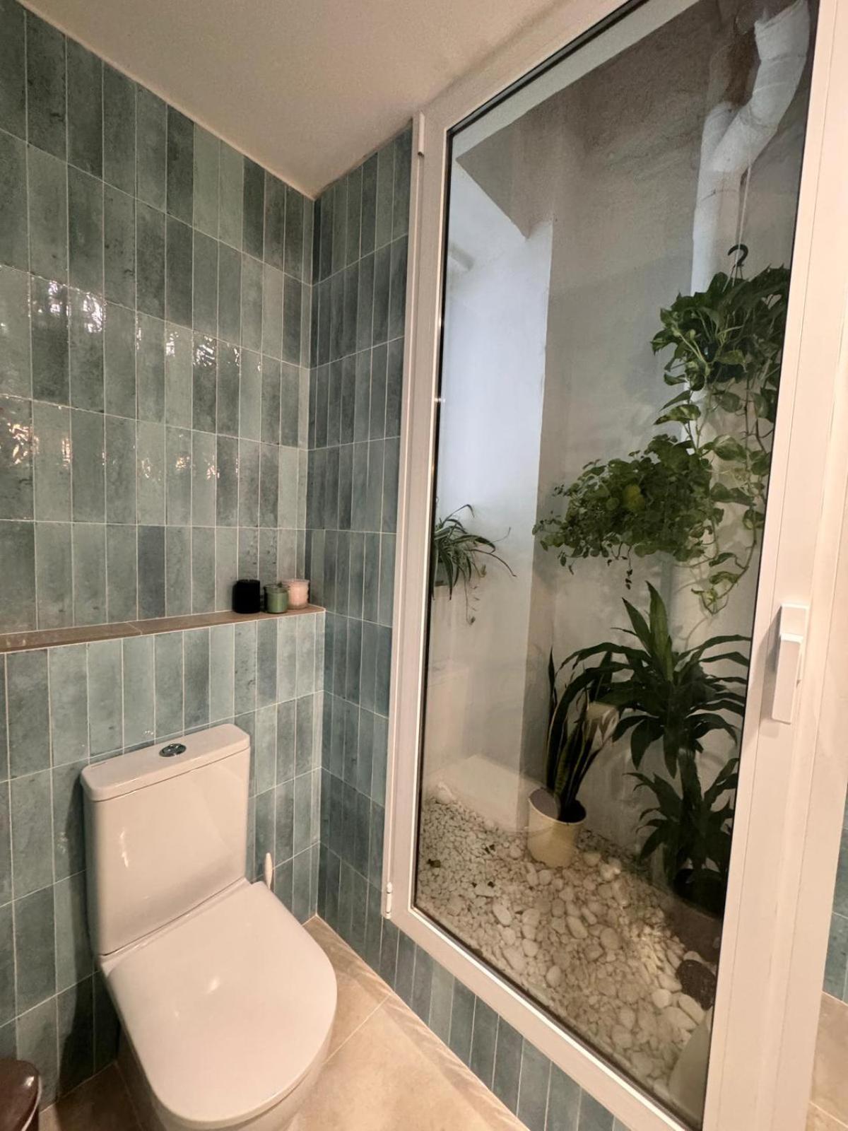 Romantic Apartment In The Heart Of Cabanyal Valencia Exterior foto